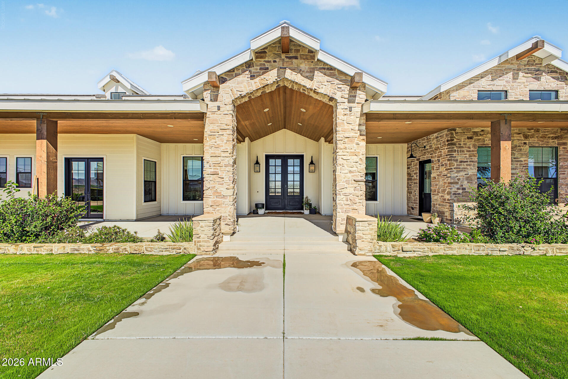 21762 E CLOUD Road