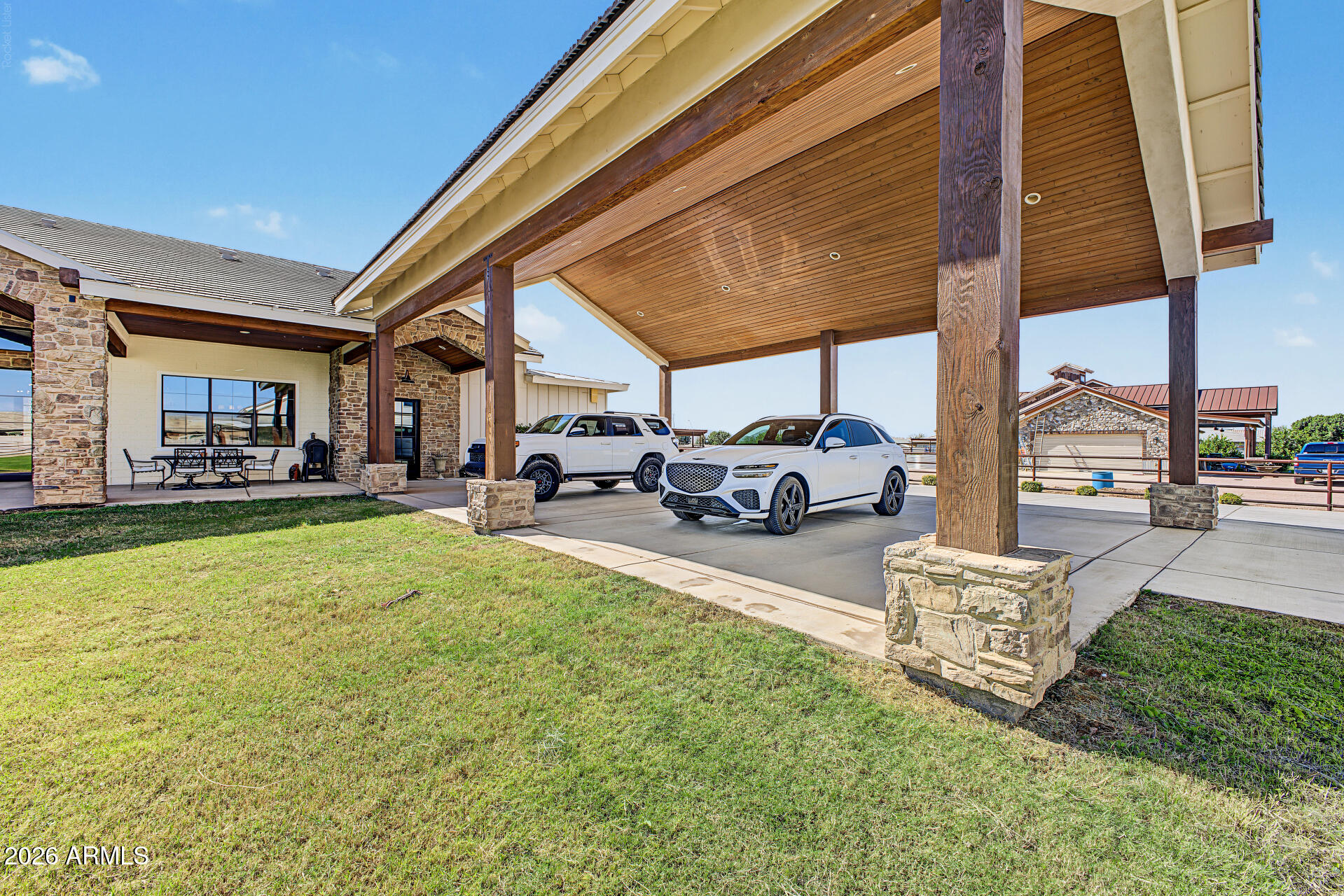 21762 E CLOUD Road