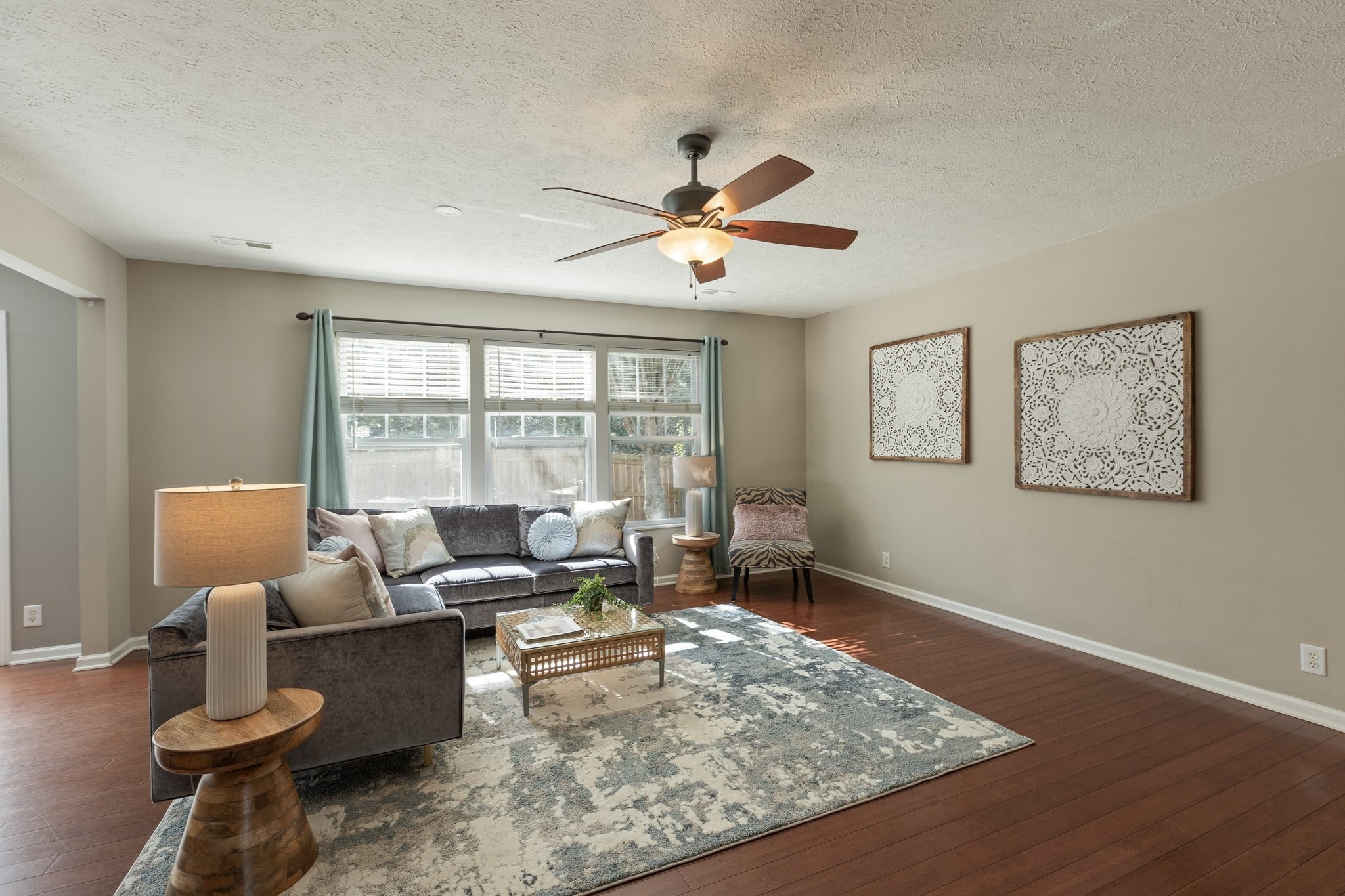 3148 Hidden Creek Dr