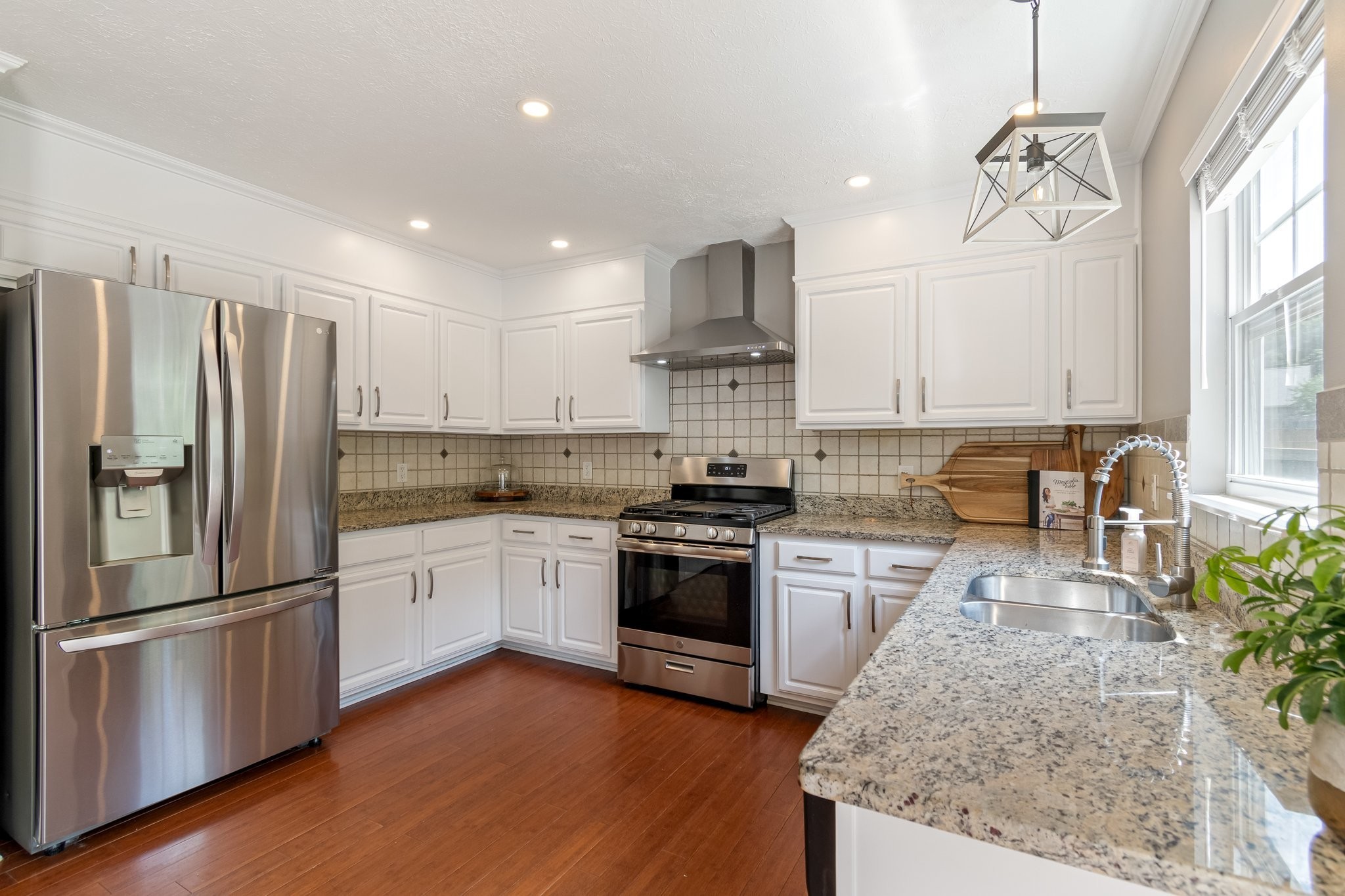 3148 Hidden Creek Dr