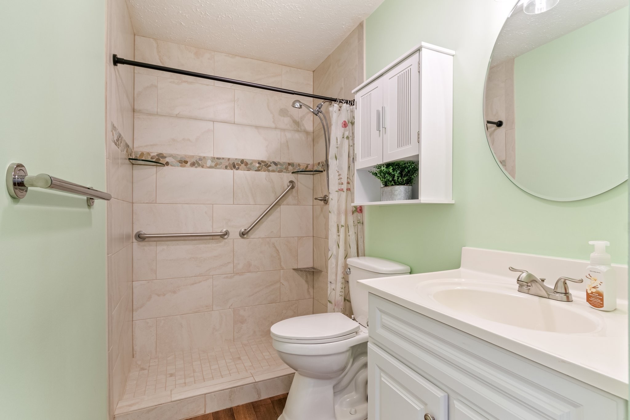 3148 Hidden Creek Dr