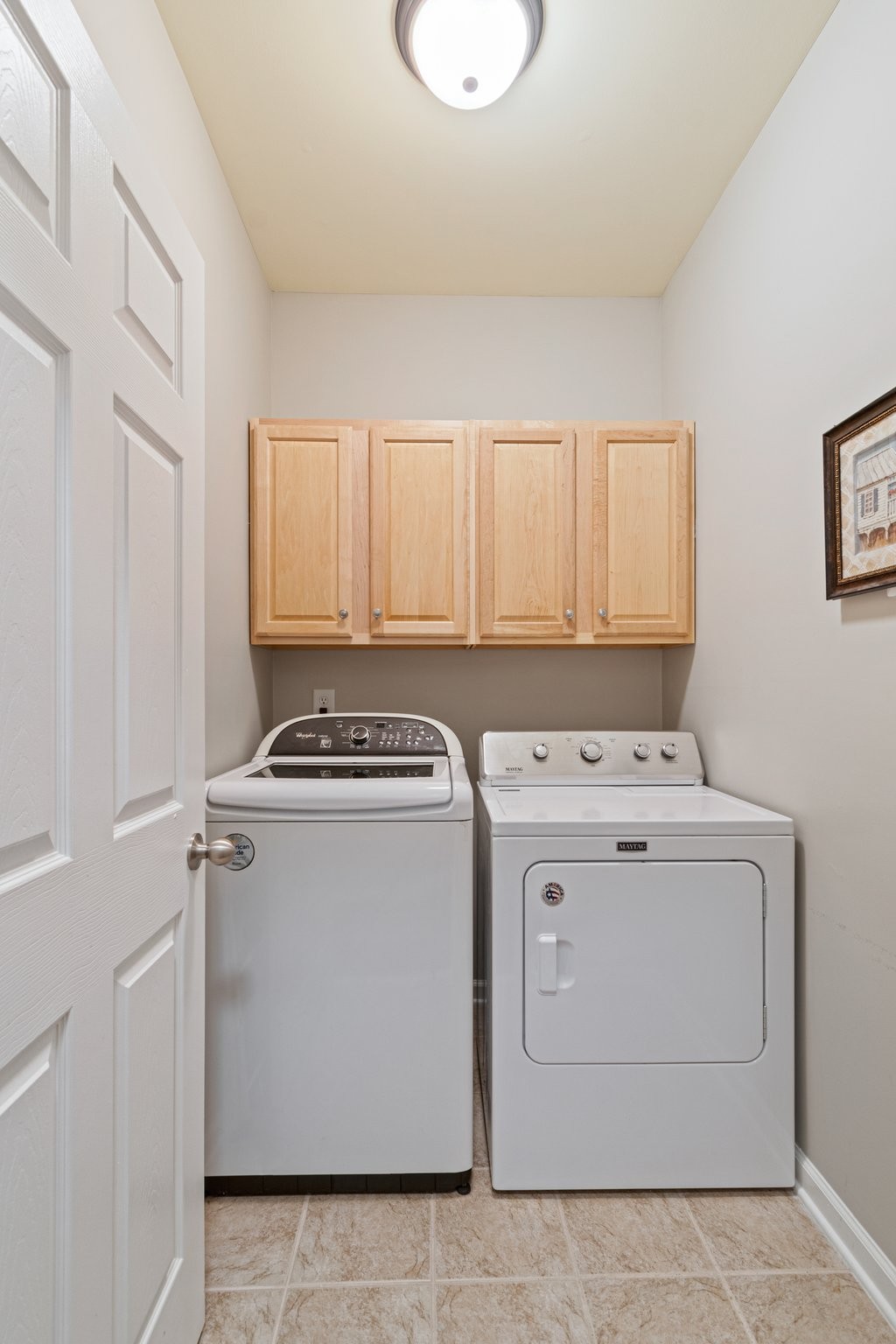 1072 Nealcrest Cir