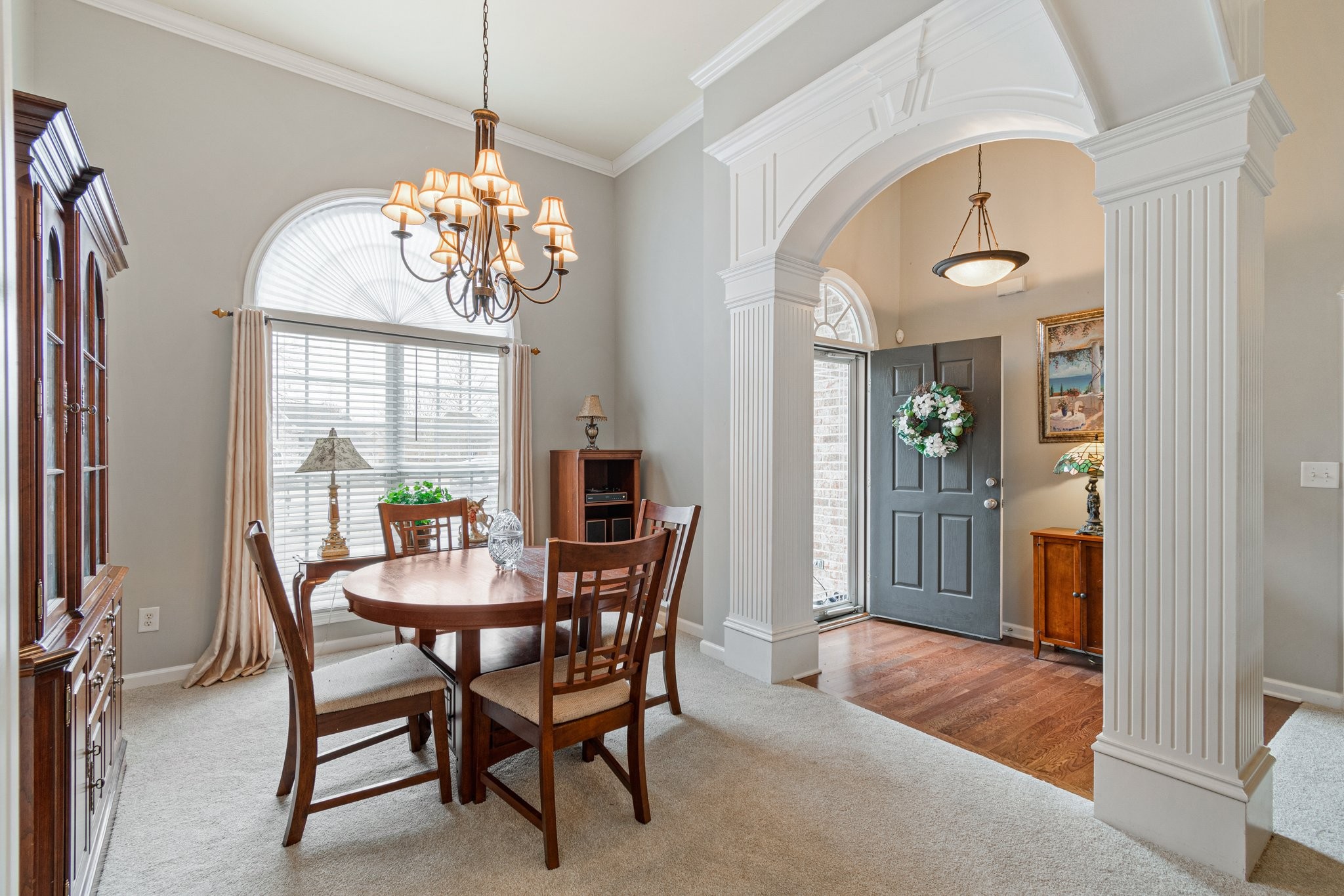 1072 Nealcrest Cir