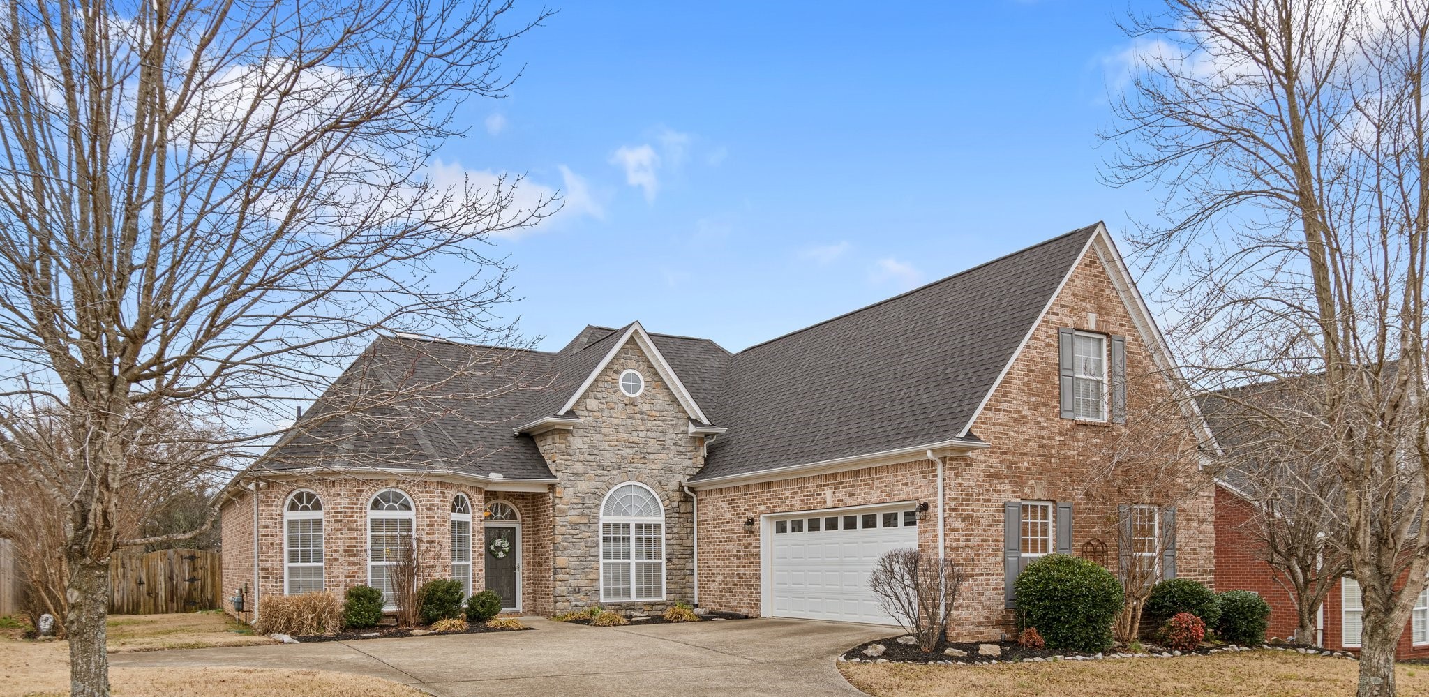 1072 Nealcrest Cir
