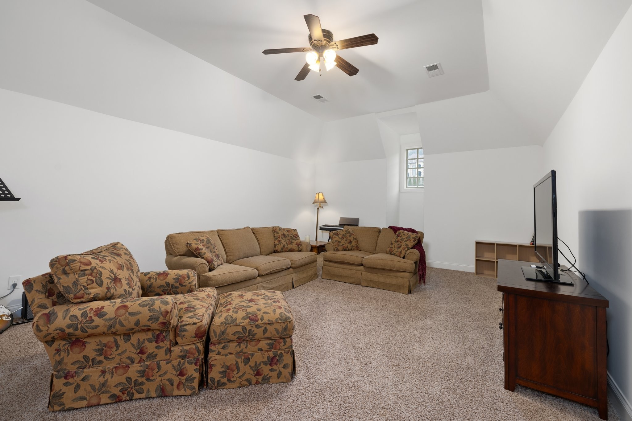 6516 Brandon Park Way