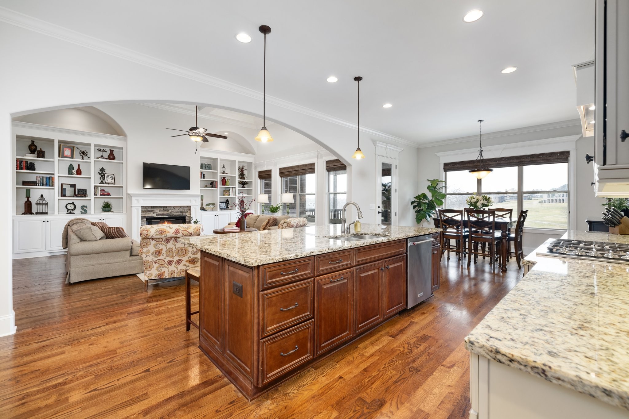 6516 Brandon Park Way