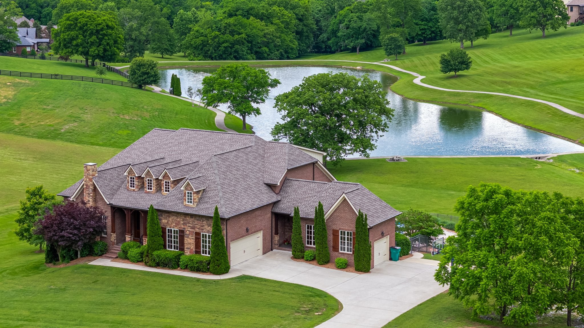 6516 Brandon Park Way