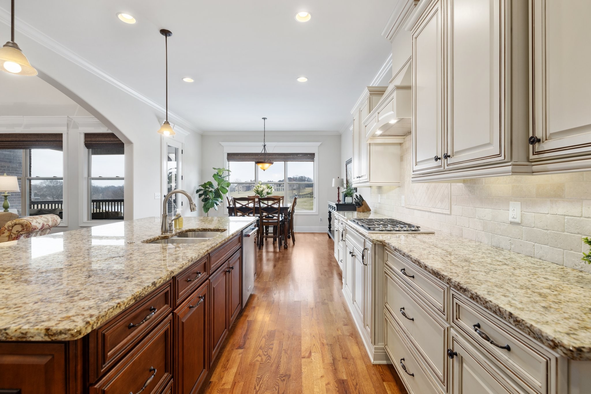 6516 Brandon Park Way