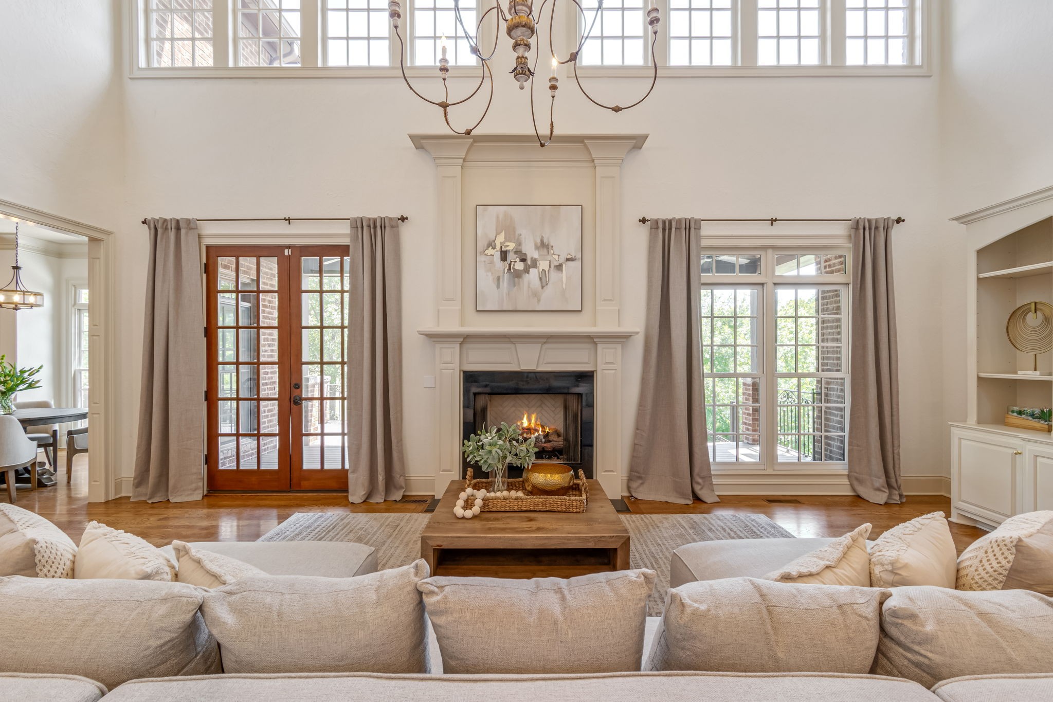 405 Lake Valley Dr