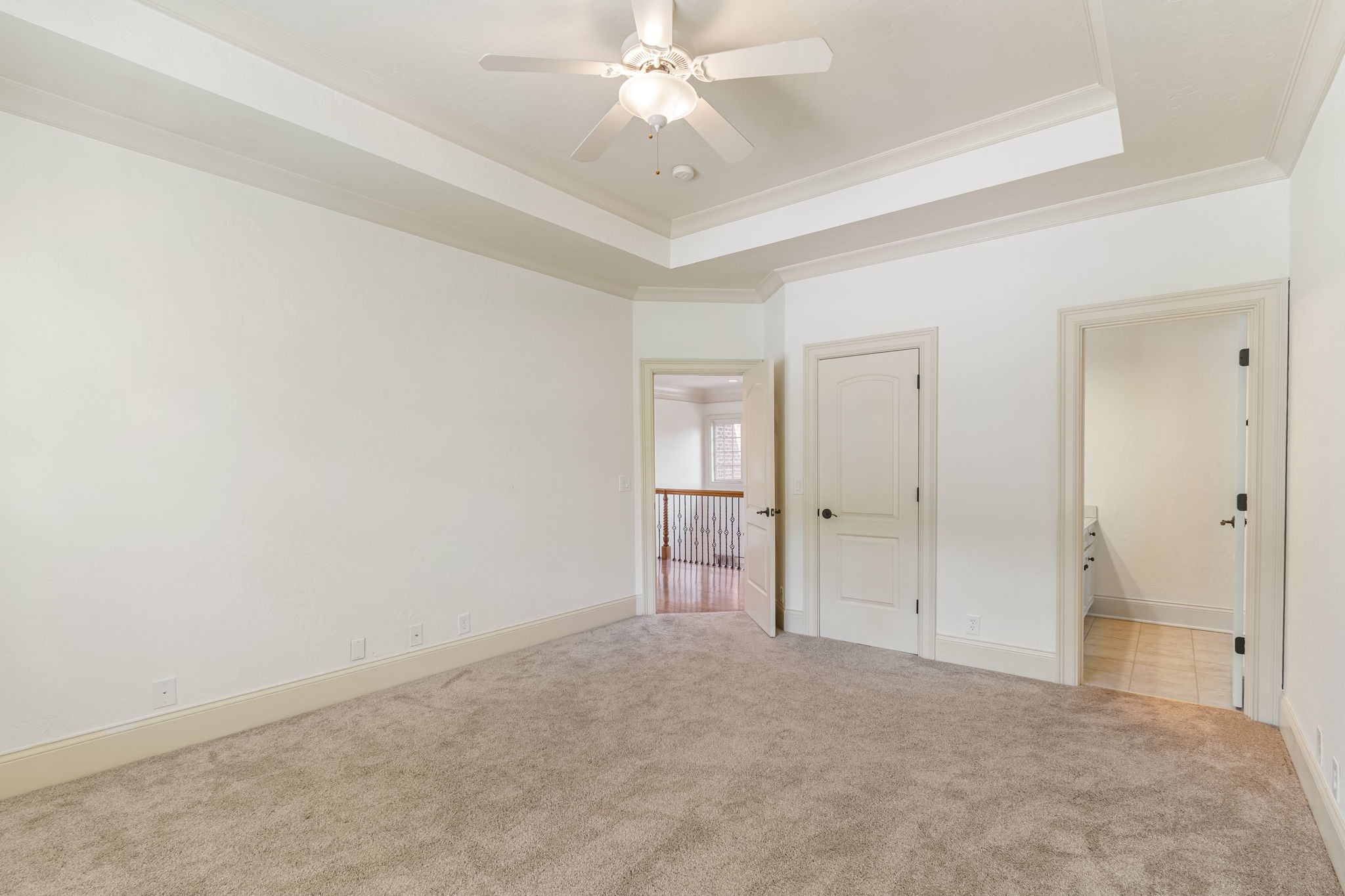 405 Lake Valley Dr