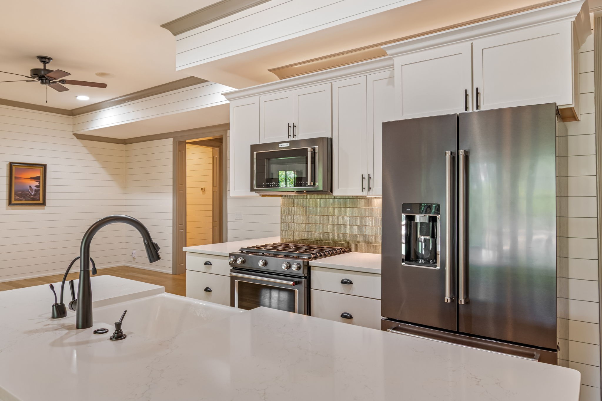 405 Lake Valley Dr