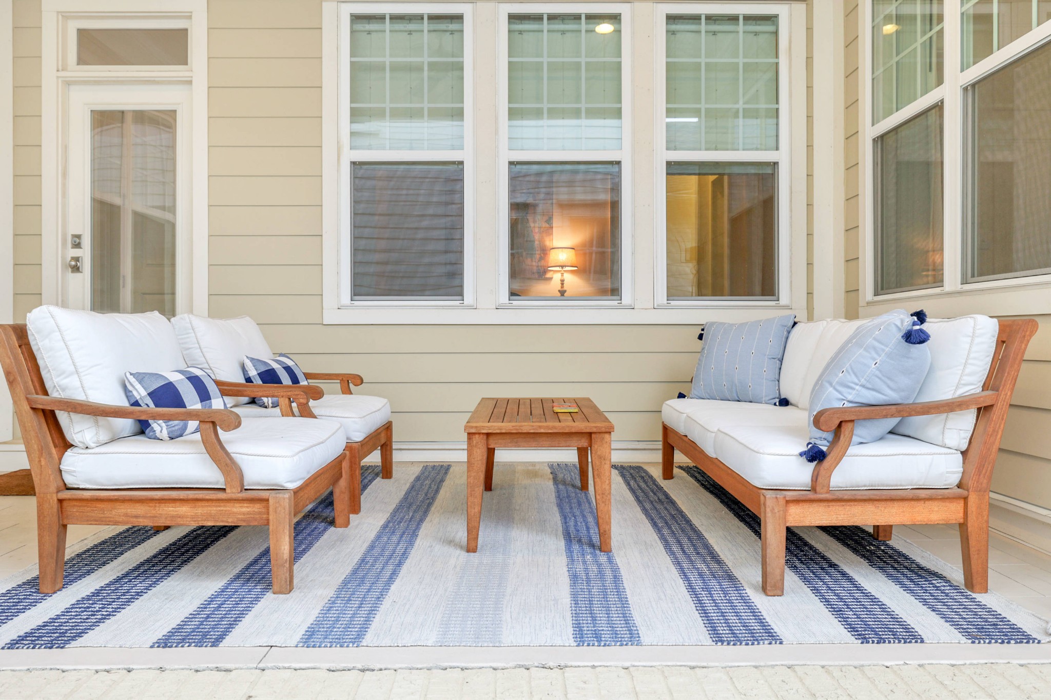 2012 General Martin Ln