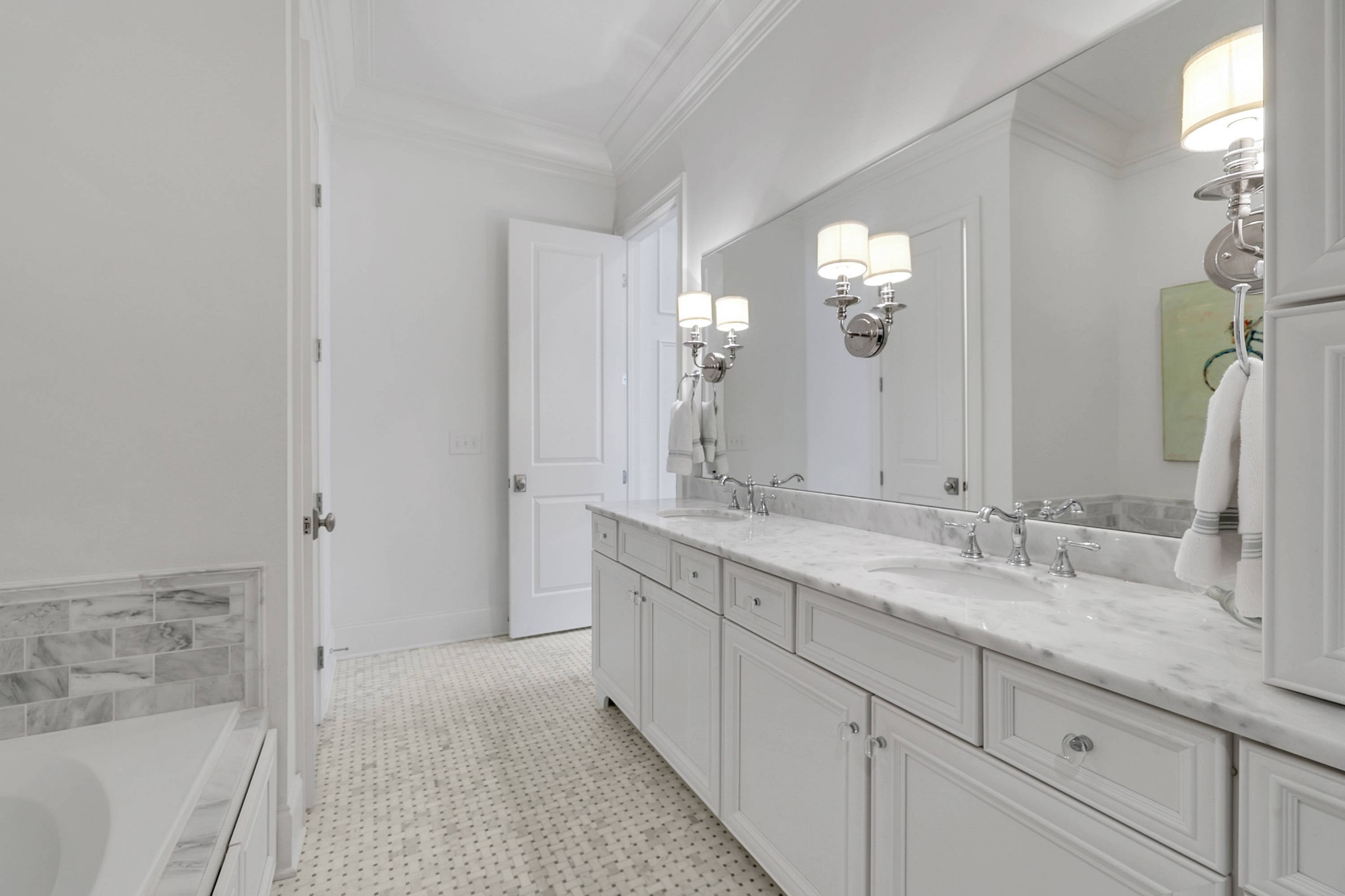 2012 General Martin Ln