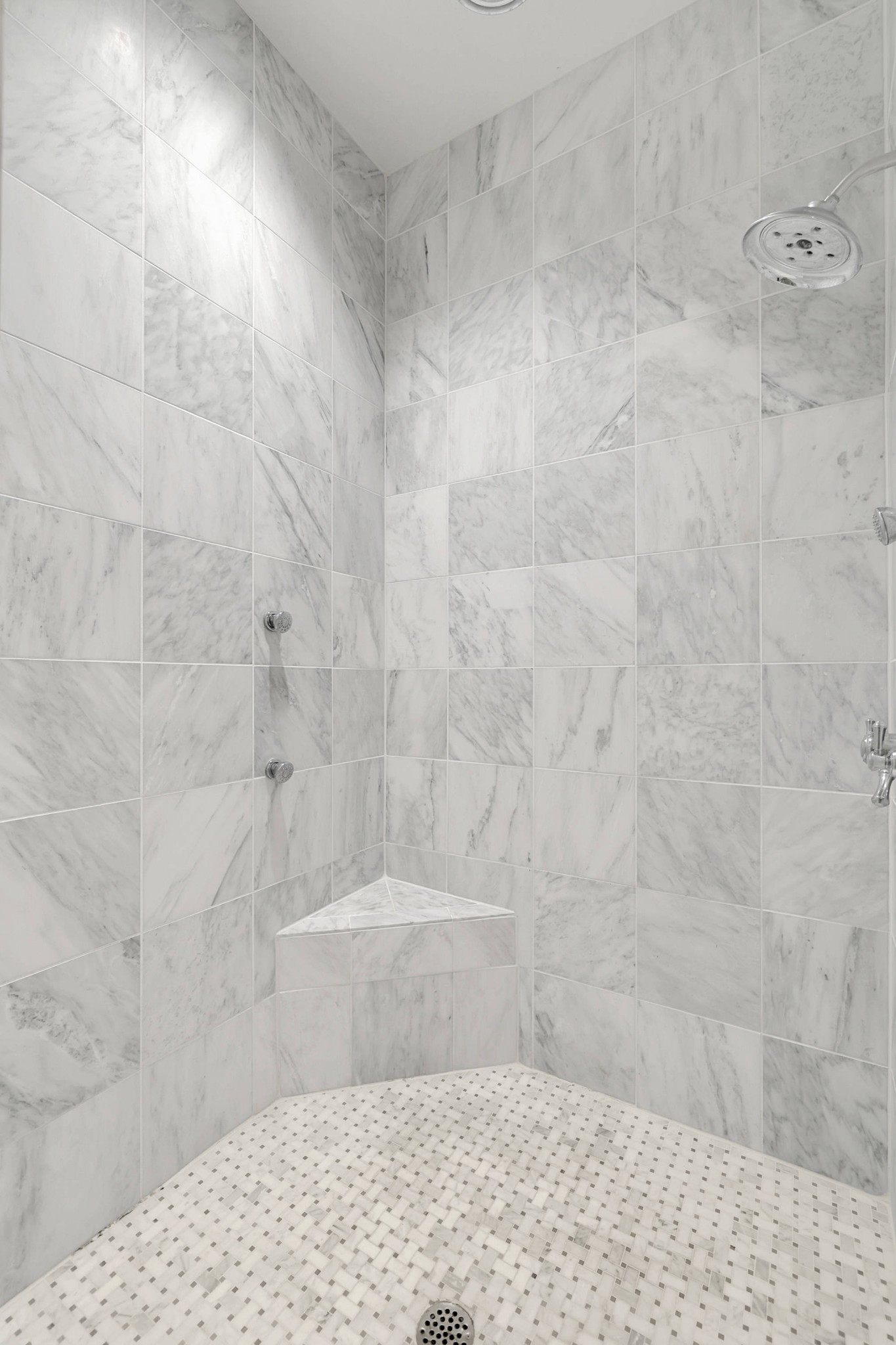 2012 General Martin Ln