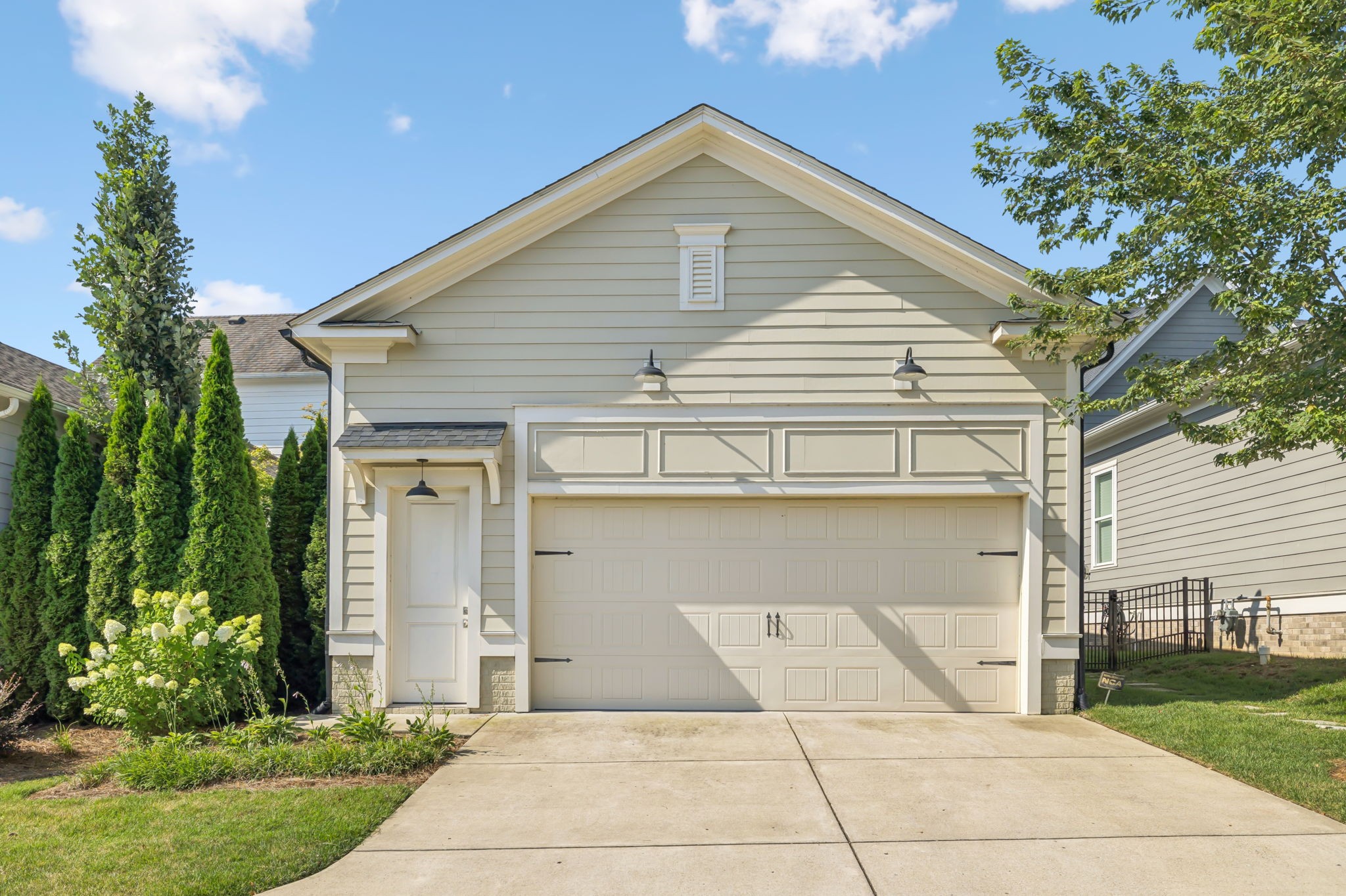 2012 General Martin Ln