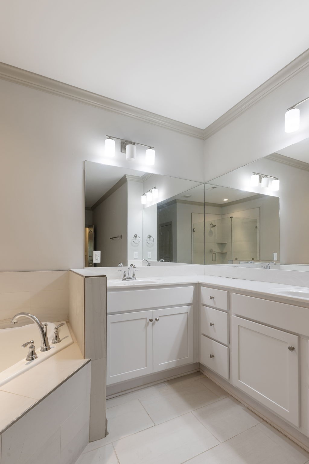 2342 N Tennessee Blvd Unit: 1403