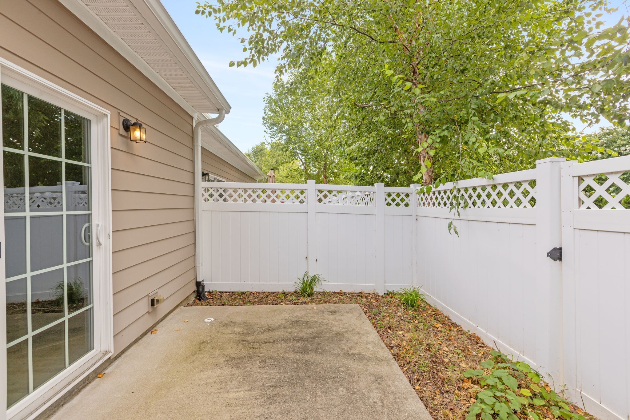 2342 N Tennessee Blvd Unit: 1403