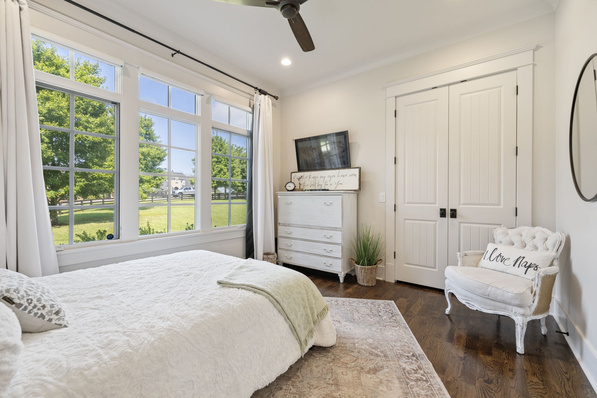 5540 Hawks Landing Dr