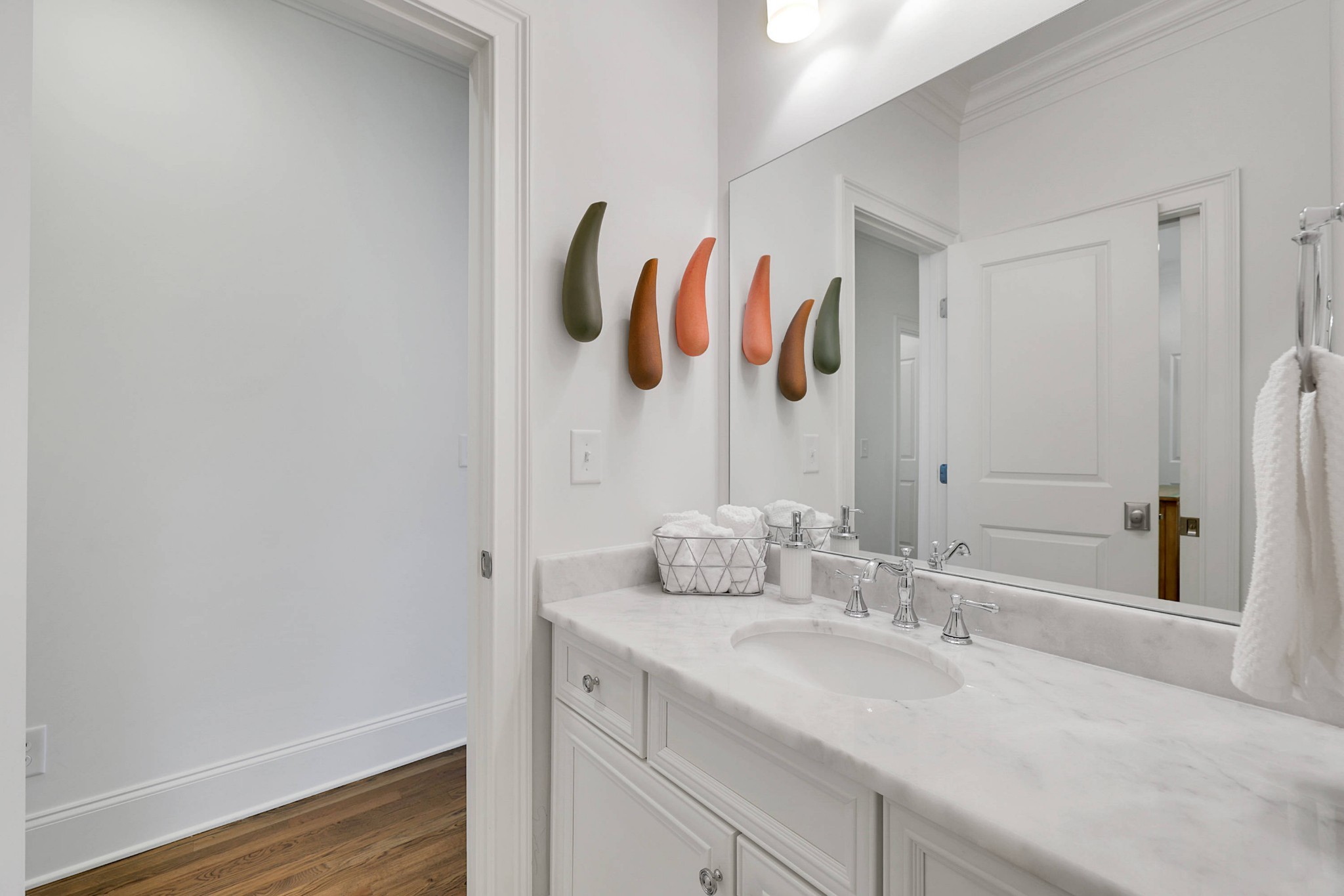 2012 General Martin Ln