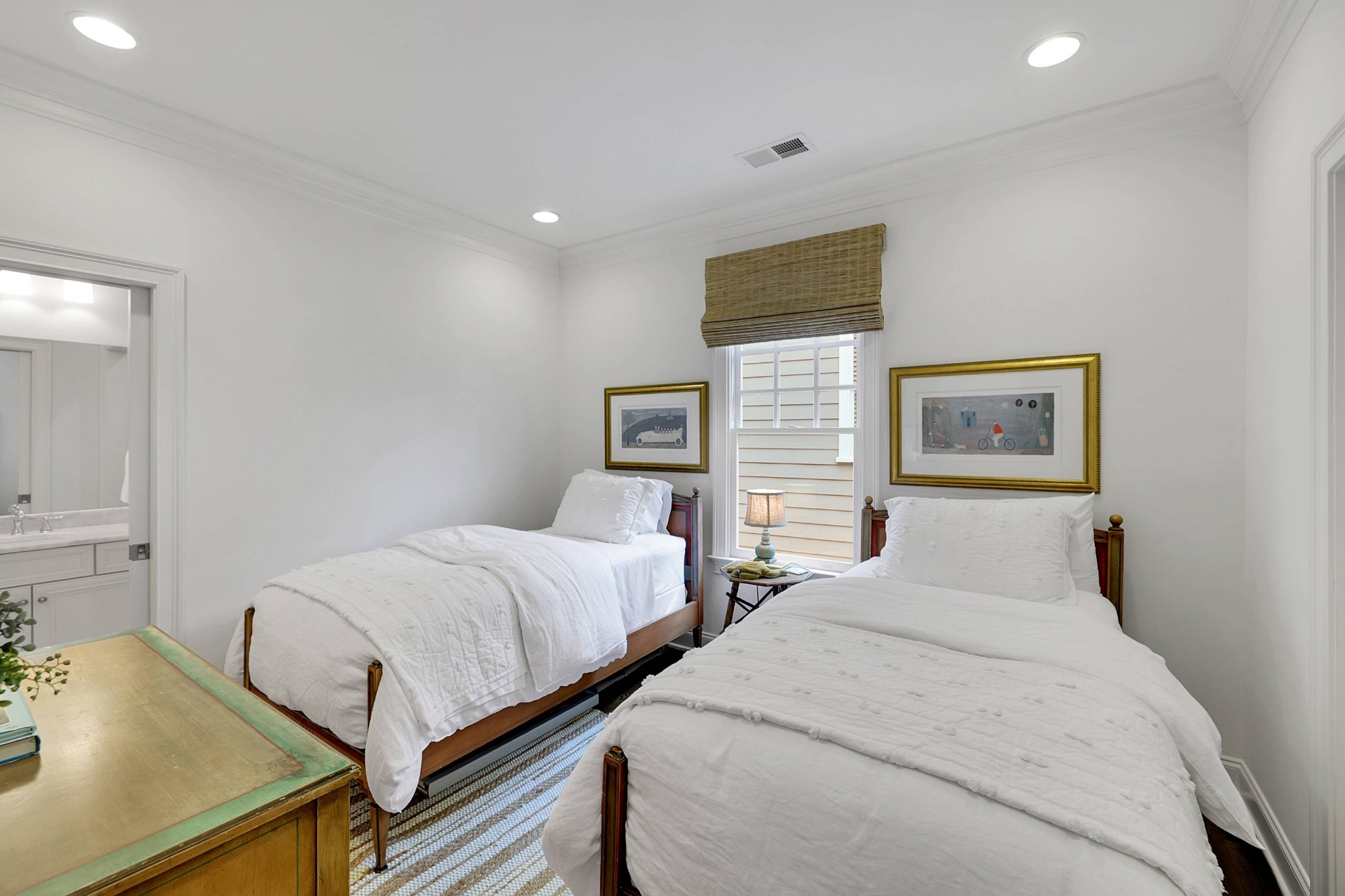 2012 General Martin Ln