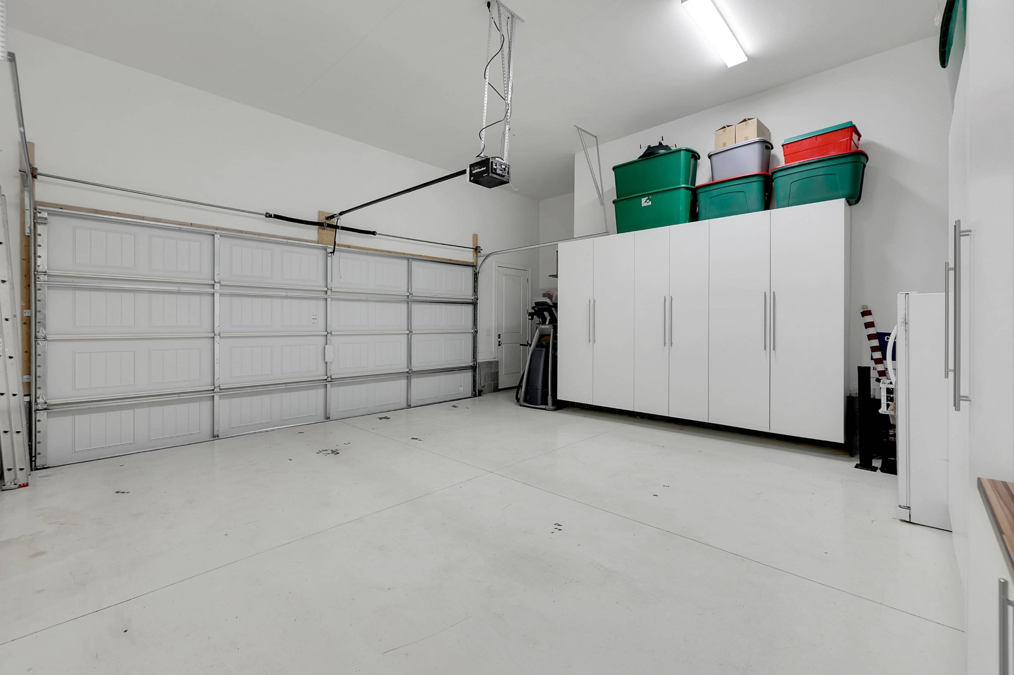 2012 General Martin Ln