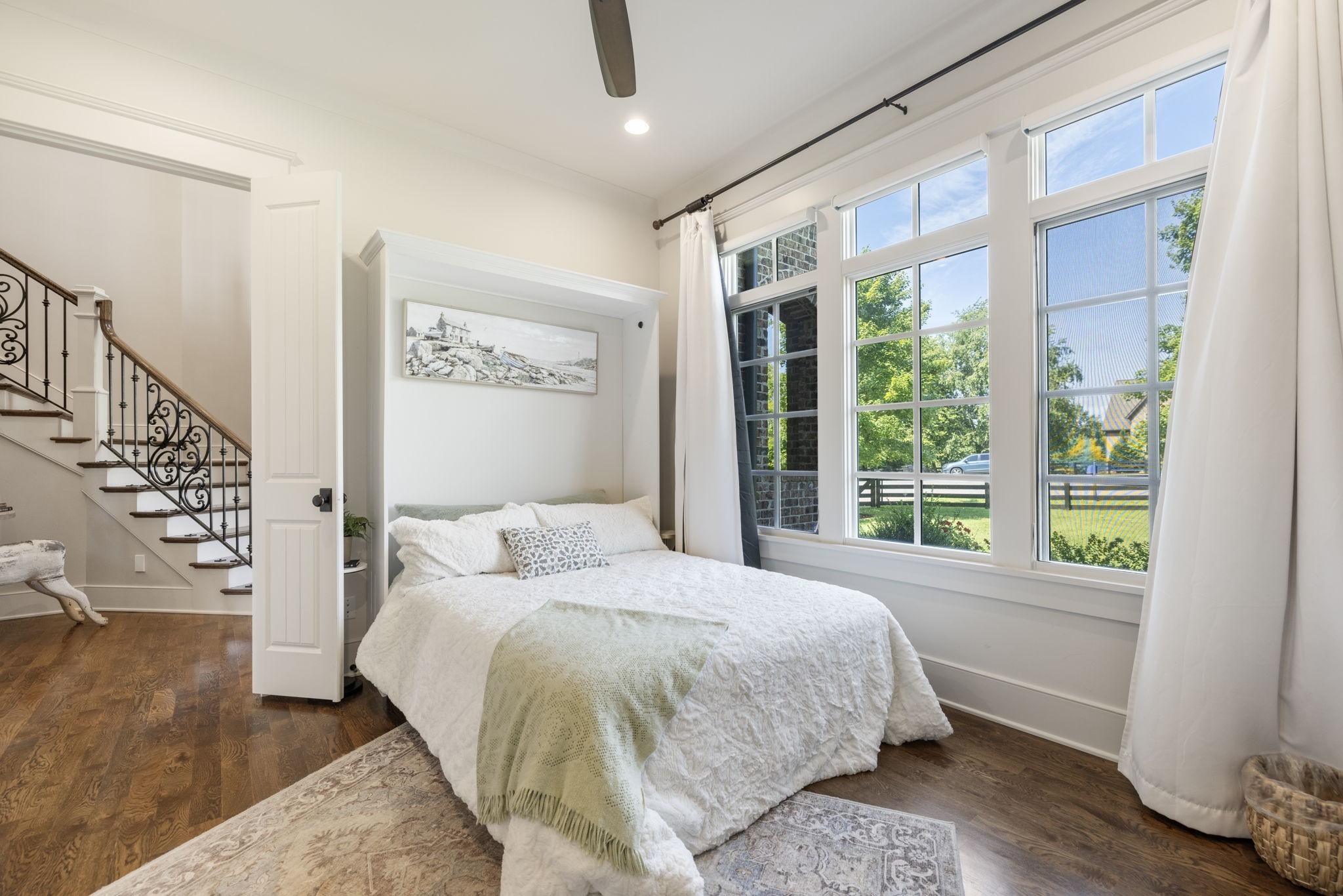 5540 Hawks Landing Dr