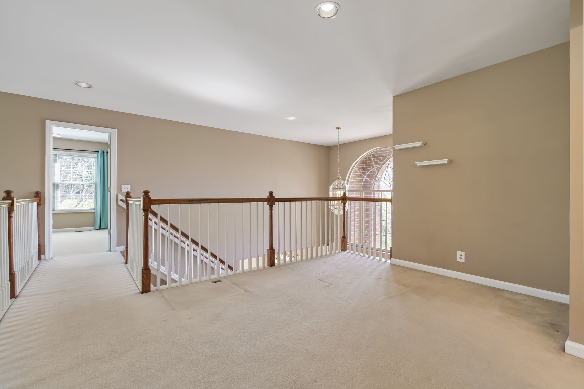 202 Bateman Ave