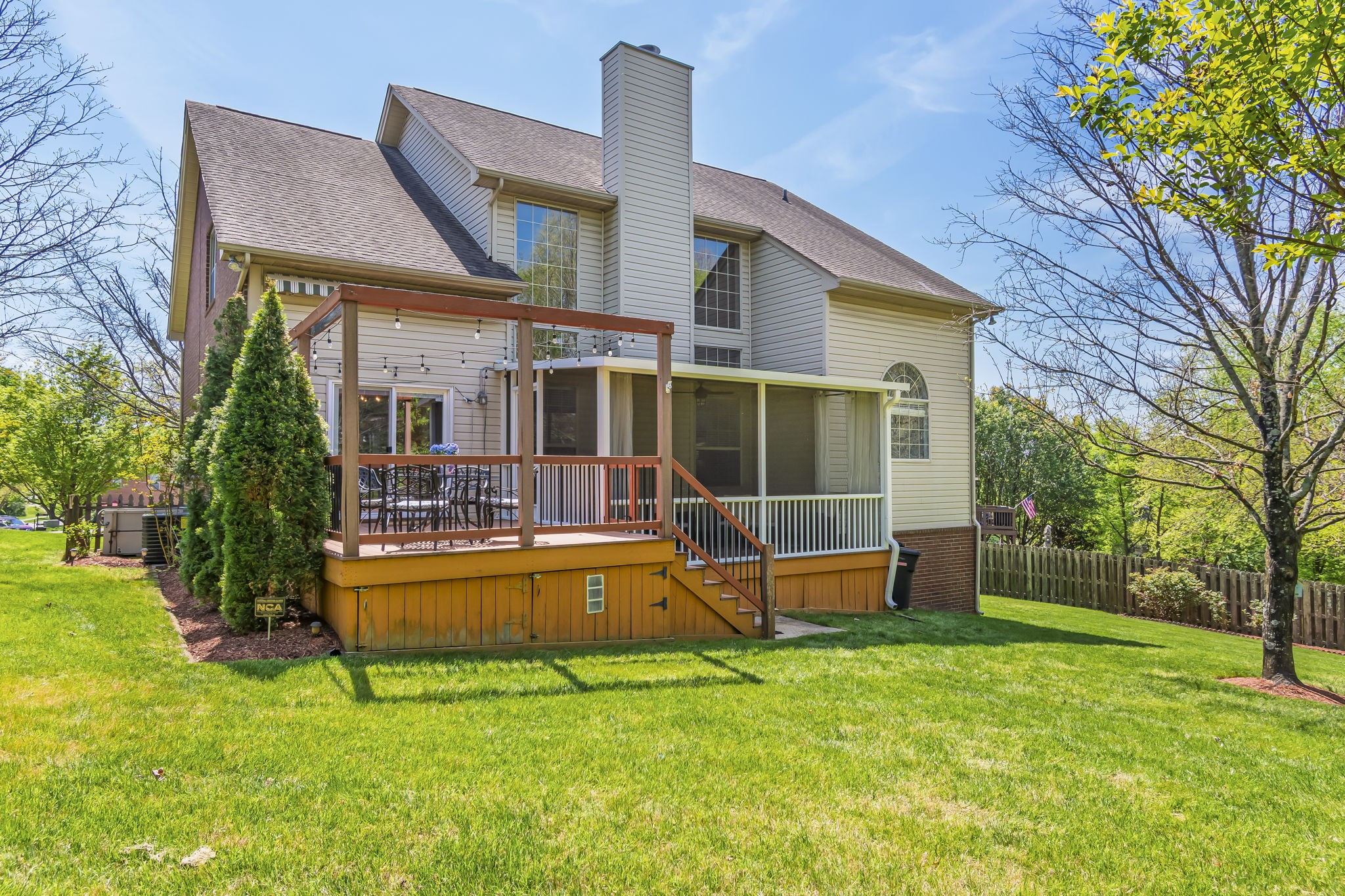 202 Bateman Ave