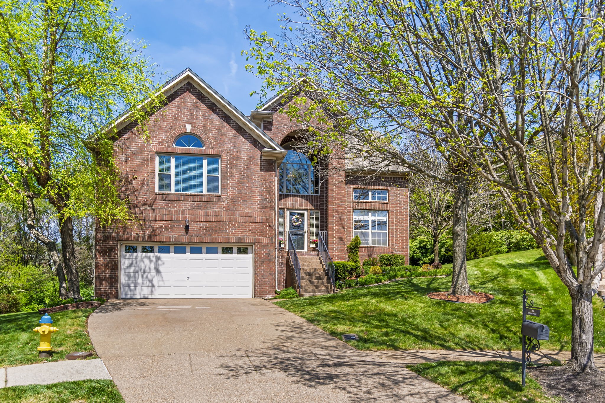 202 Bateman Ave