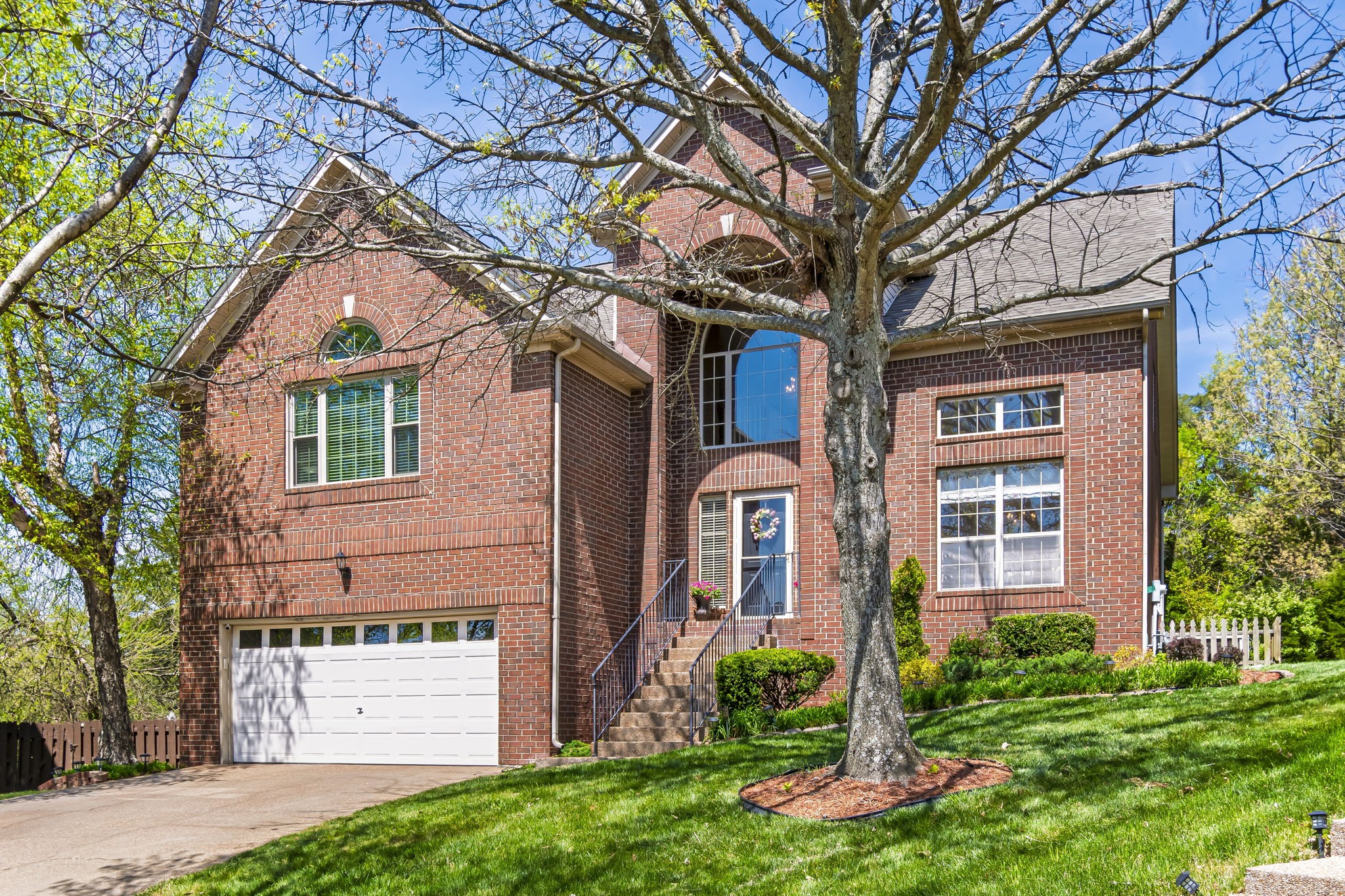 202 Bateman Ave
