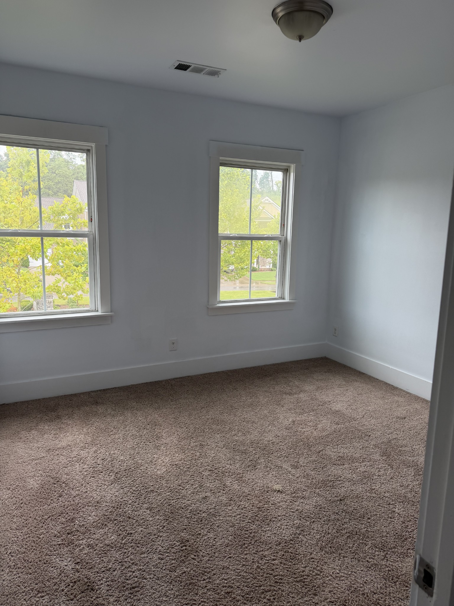 1002 Amelia Park Dr