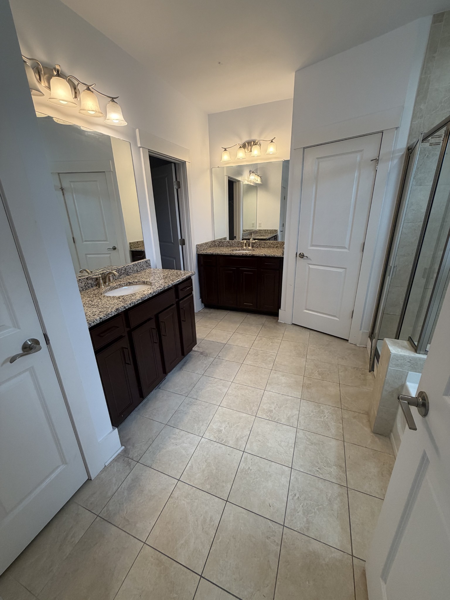 1002 Amelia Park Dr