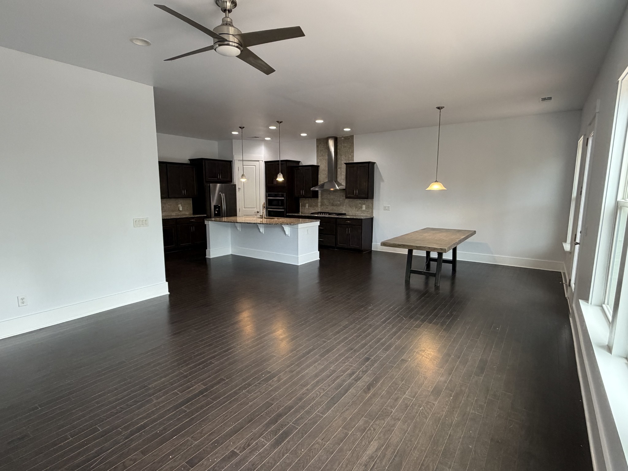 1002 Amelia Park Dr