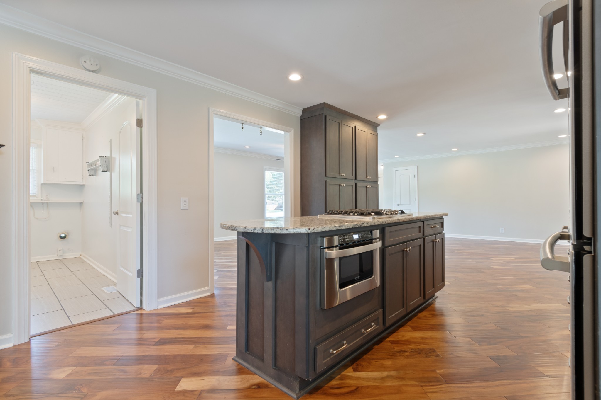 2353 Braxton Bragg Dr