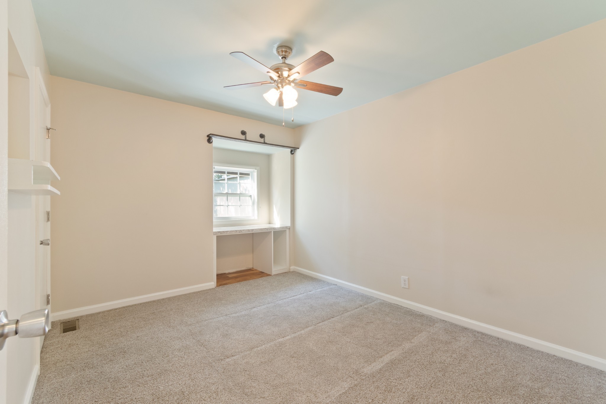 2353 Braxton Bragg Dr