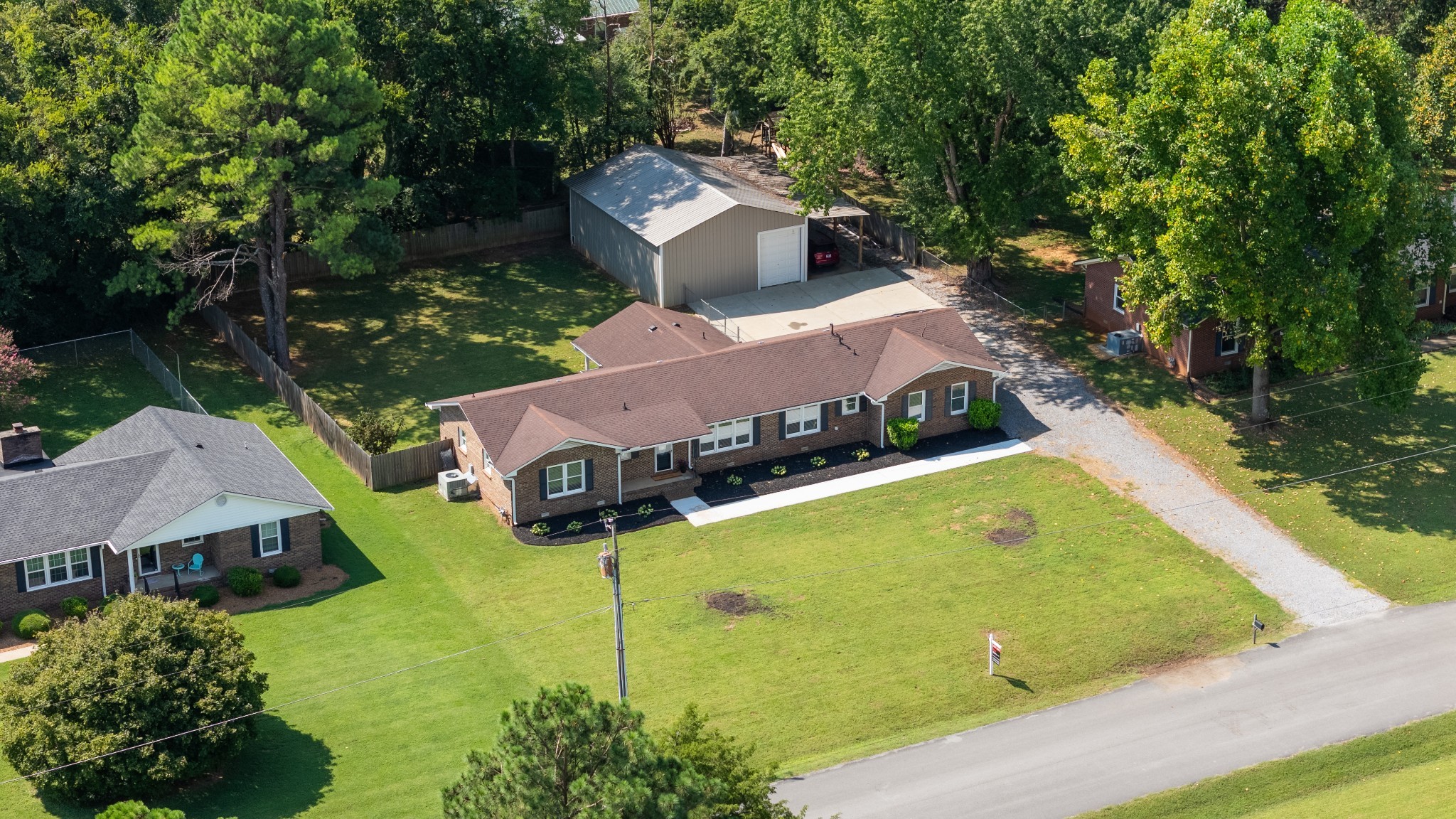 2353 Braxton Bragg Dr