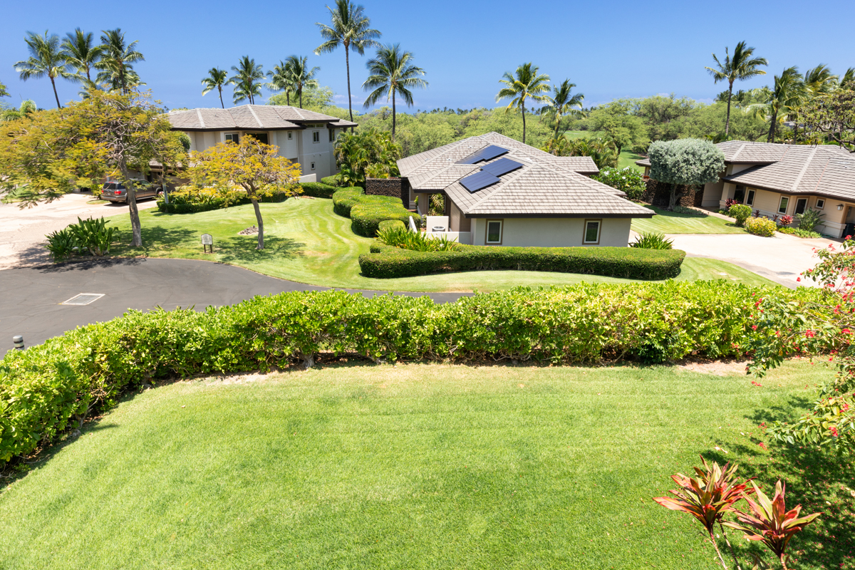 68-1025 KANIKU DR 301