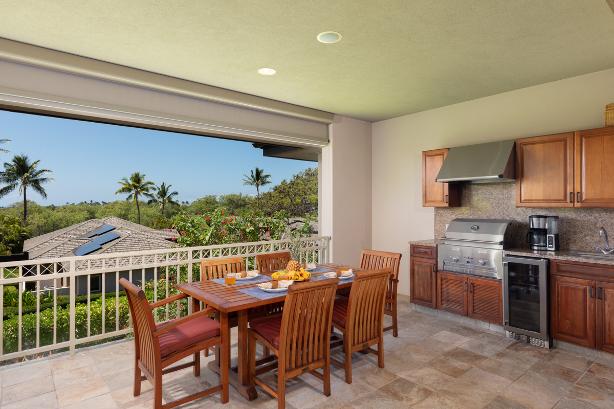 68-1025 KANIKU DR 301