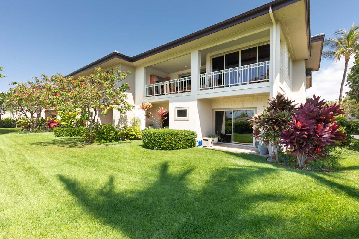 68-1025 KANIKU DR 301