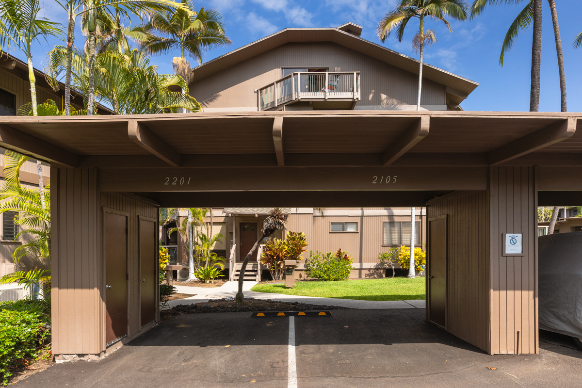 78-261 MANUKAI ST 2105