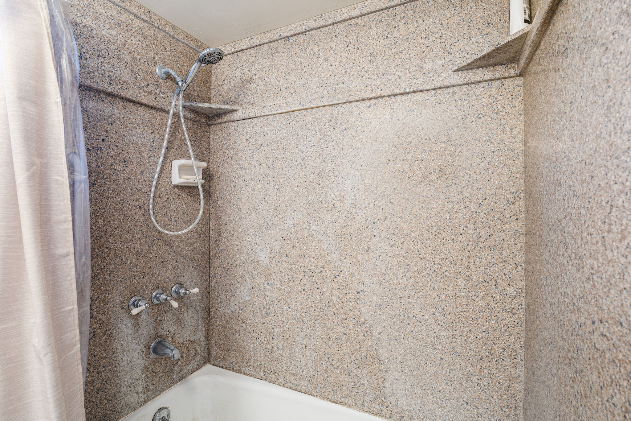 75-5766 KUAKINI HIGHWAY 505