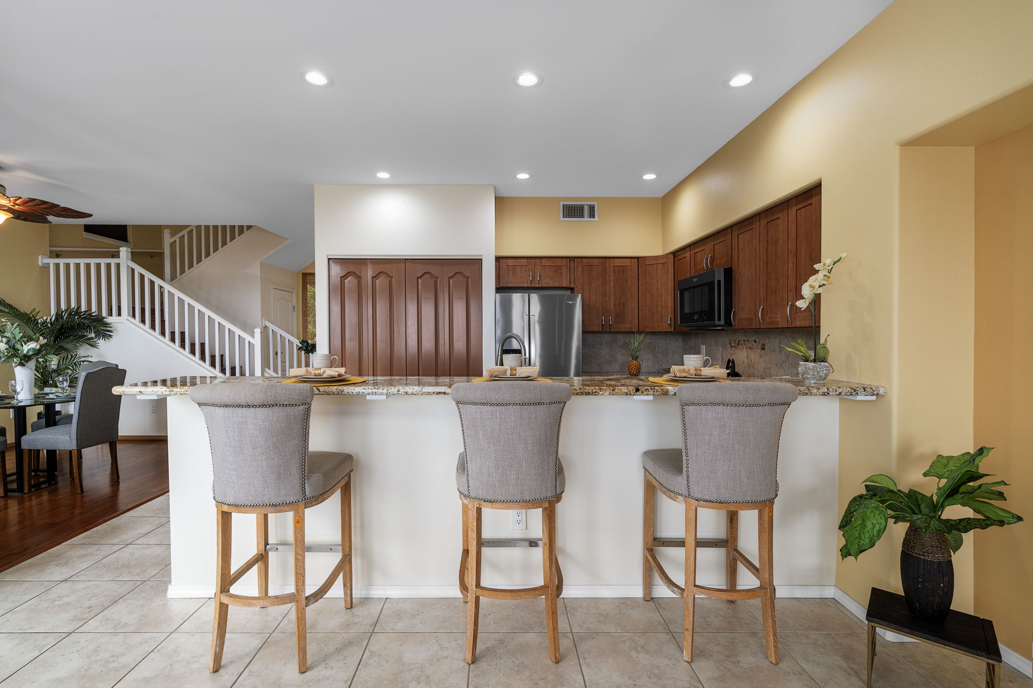 75-6060 KUAKINI HWY B1