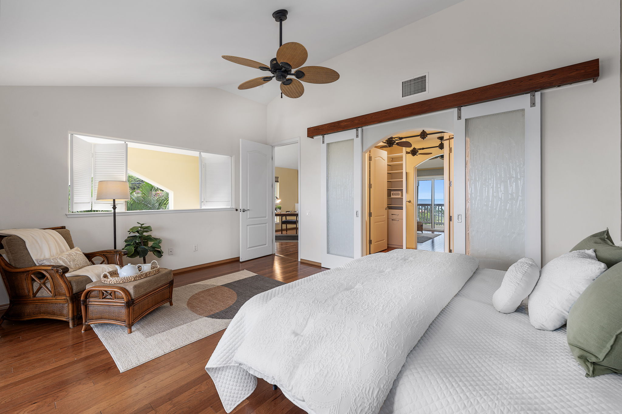75-6060 KUAKINI HWY B1