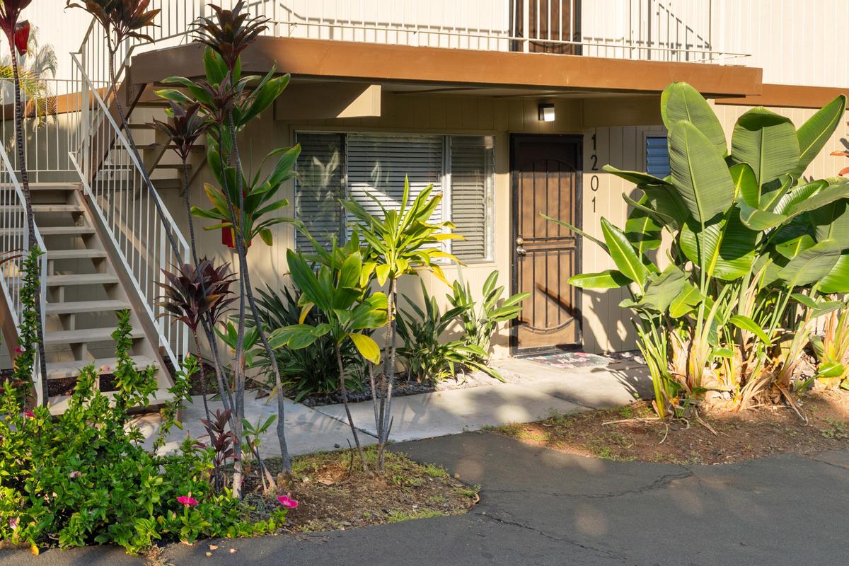 78-7054 KAMEHAMEHA III RD 1201