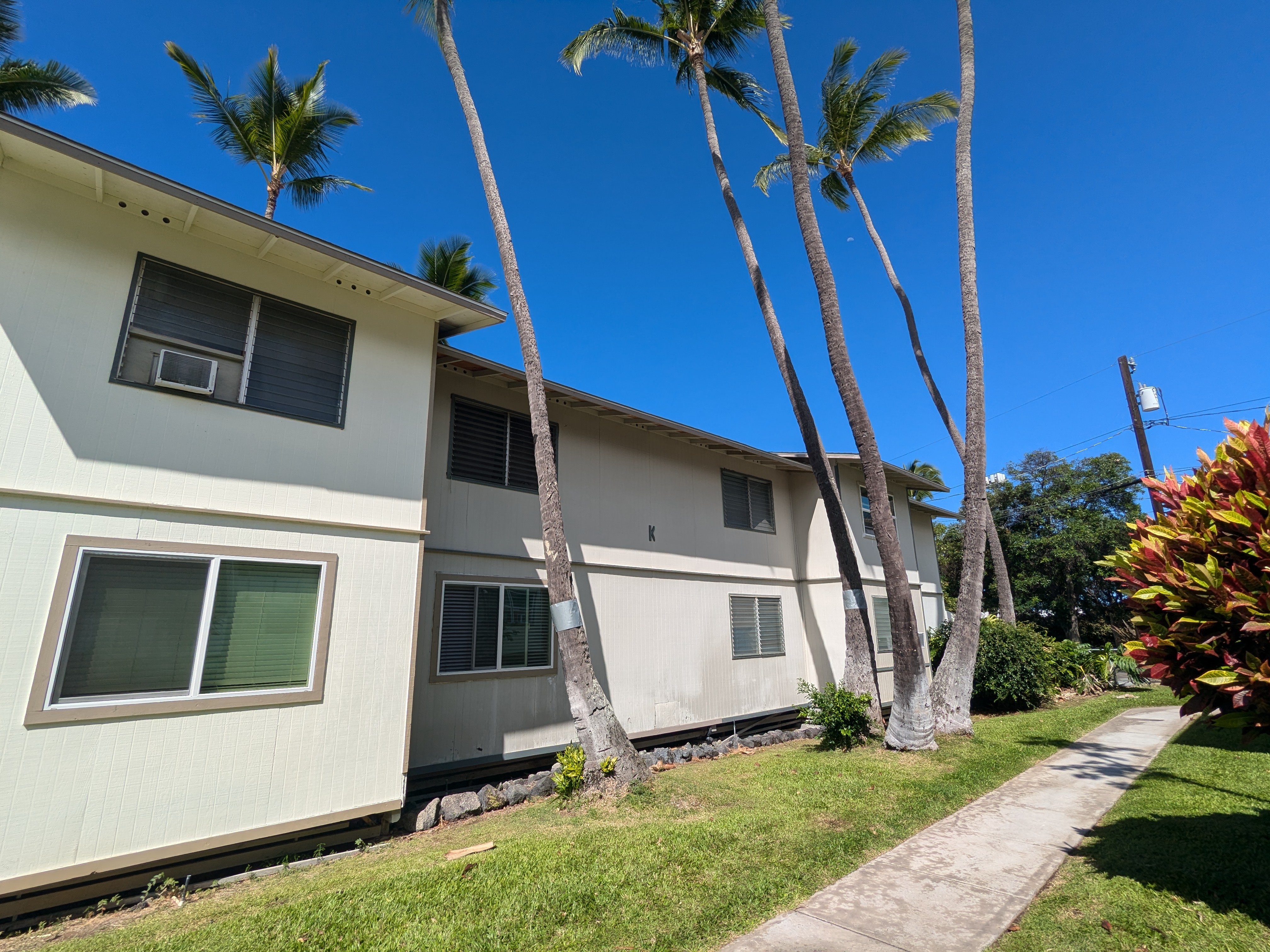 74-5618 PALANI RD K4