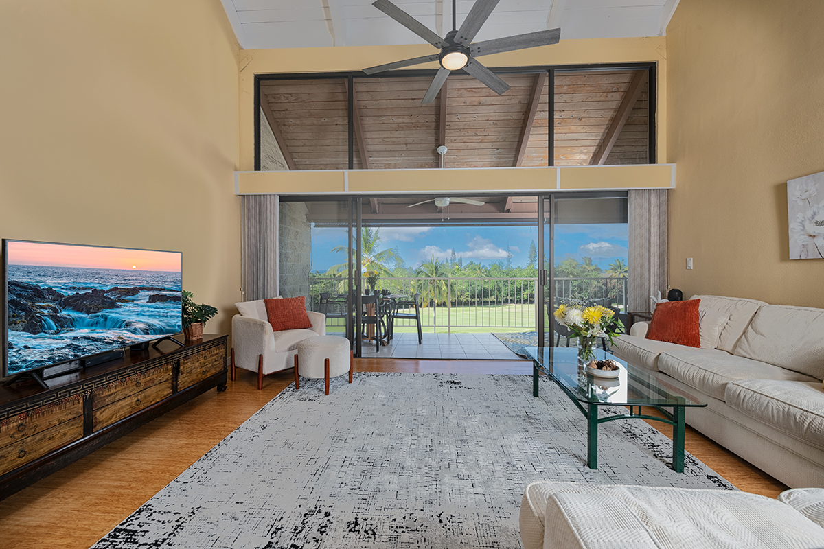 78-7070 ALII DR D306