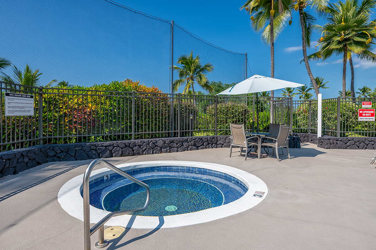 78-7070 ALII DR D306