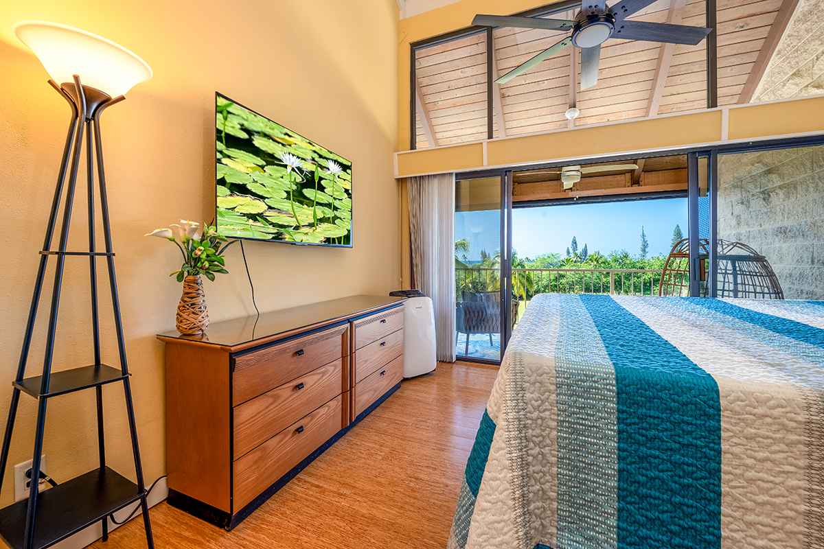 78-7070 ALII DR D306