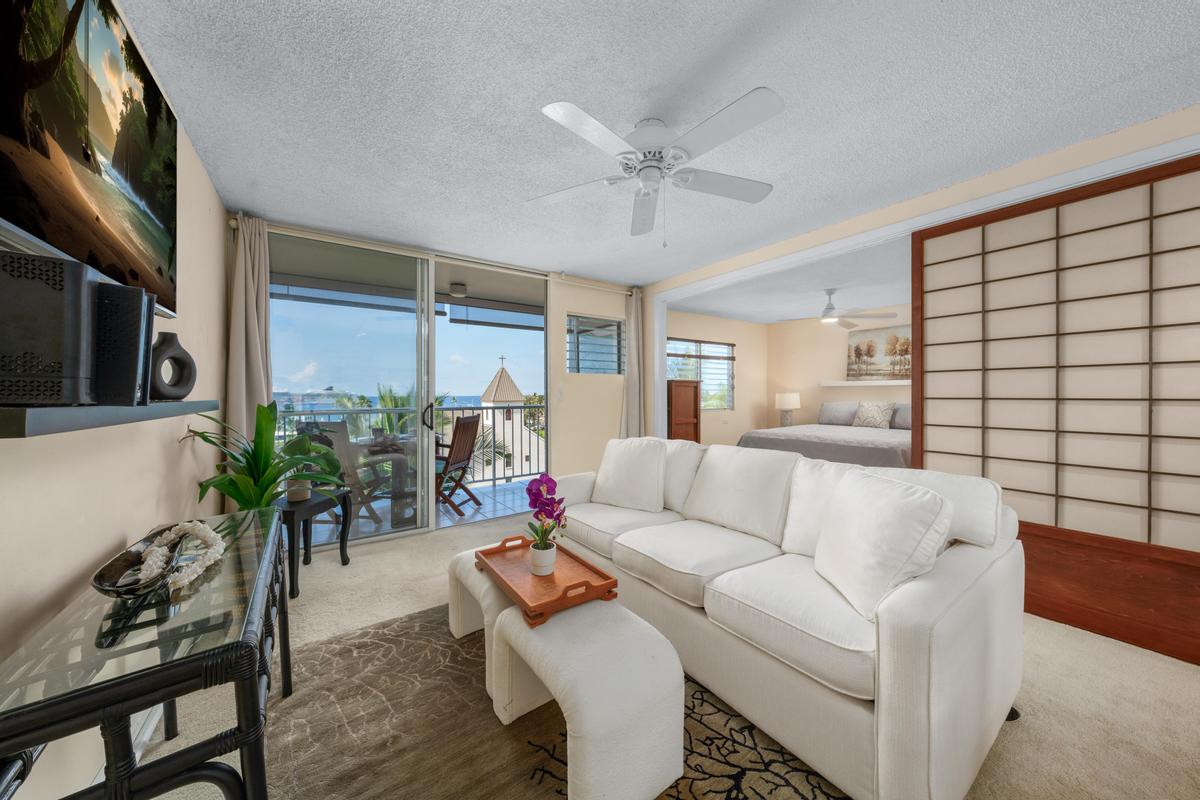 75-5766 KUAKINI HIGHWAY 604