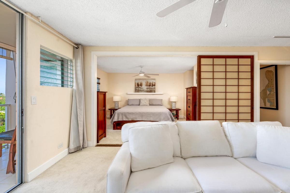 75-5766 KUAKINI HIGHWAY 604